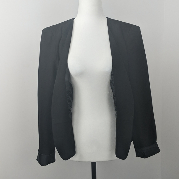 Black Label 💕2/$30💕Blazer | medium - Picture 2 of 4